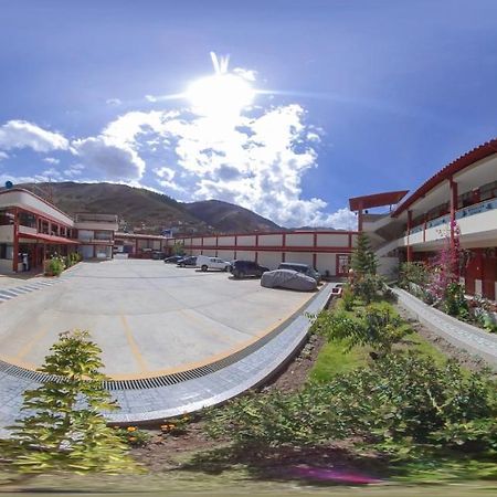 Hotel El Vuelo Del Condor Тарма Екстериор снимка